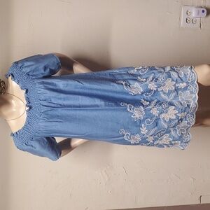 Joy, joy, denim dress, embroidery size Small